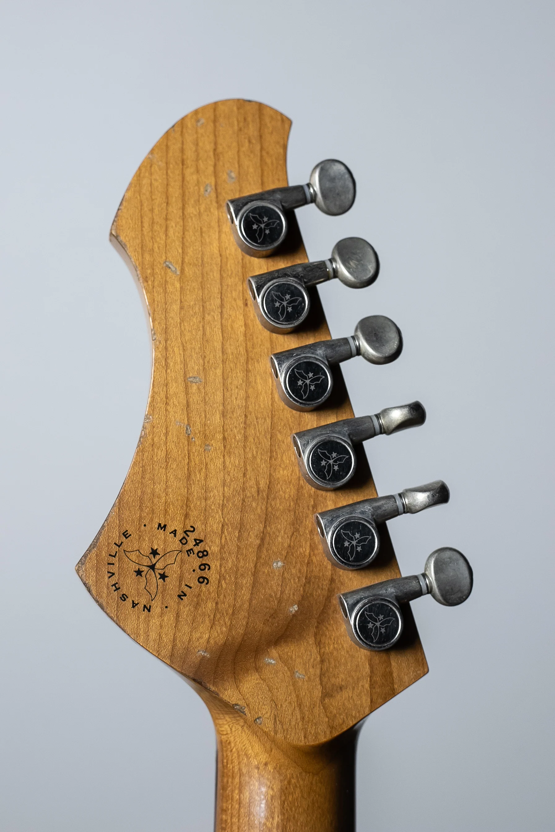 Novo Miris J in Mary Kaye White - Image 6