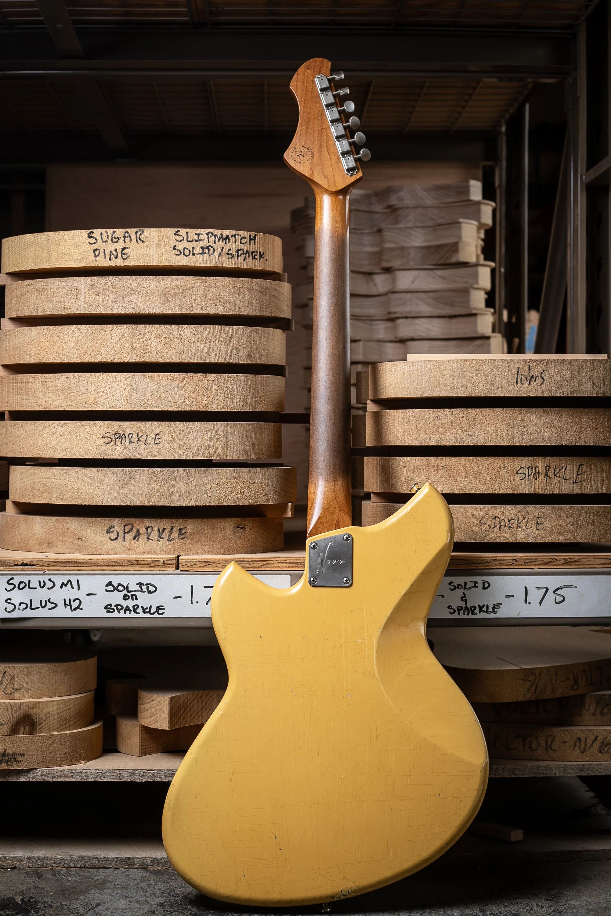 Novo Serus J Baritone in Vintage Cream - Image 4