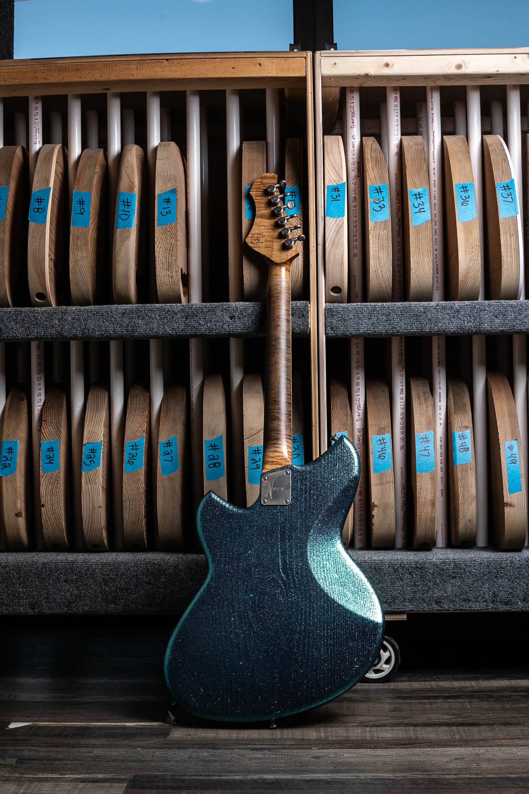 Novo Serus J in Lake Placid Blue Sparkle - Image 3