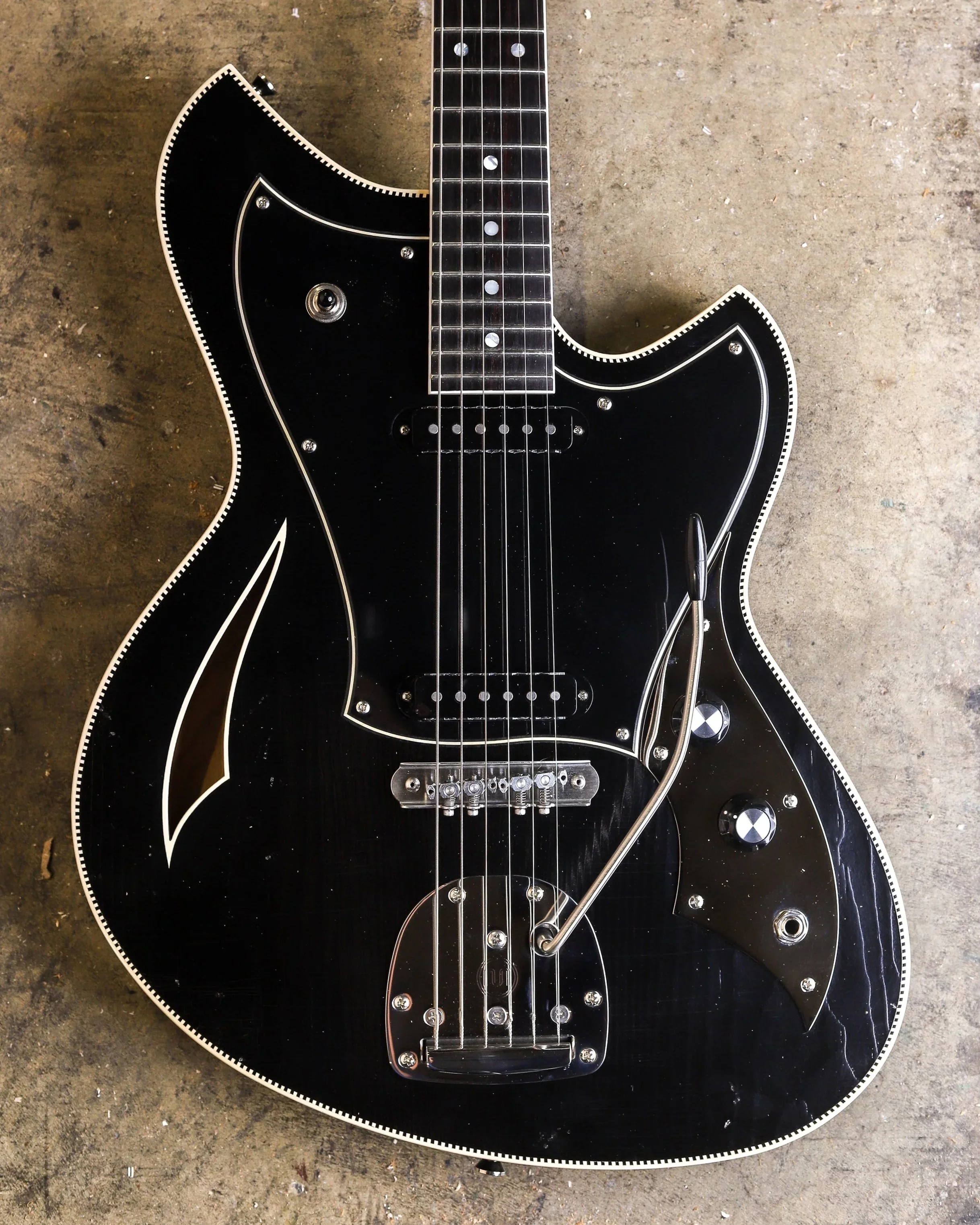 Signature MIRIS JG - Bull Black (6 of 7) - Image 3