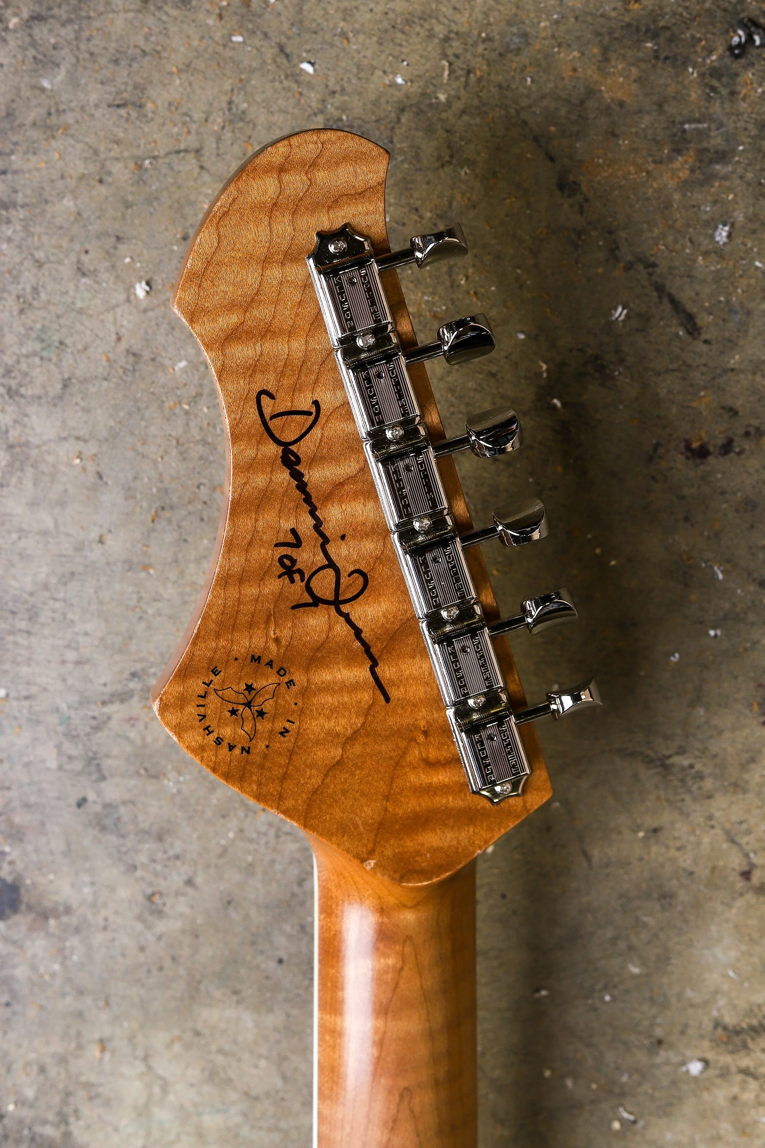 Signature MIRIS JG - Olympic White (7 of 7) - Image 6