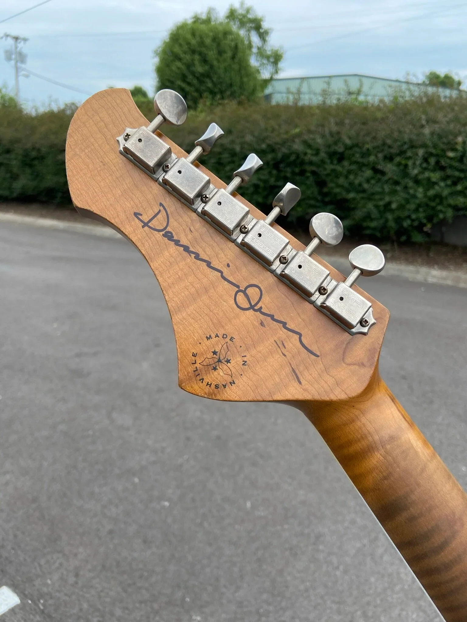 Signature MIRIS JM - '64 3-Tone Sunburst - Image 4