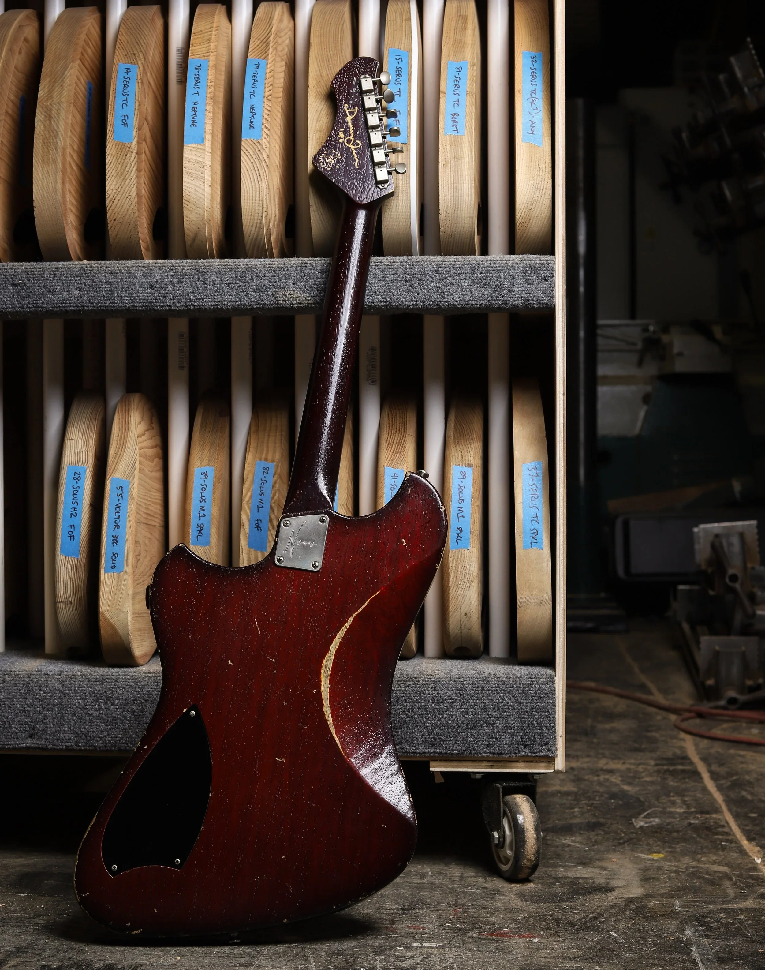 Signature VOLTUR - Dark Burst (1 of 6) - Image 3