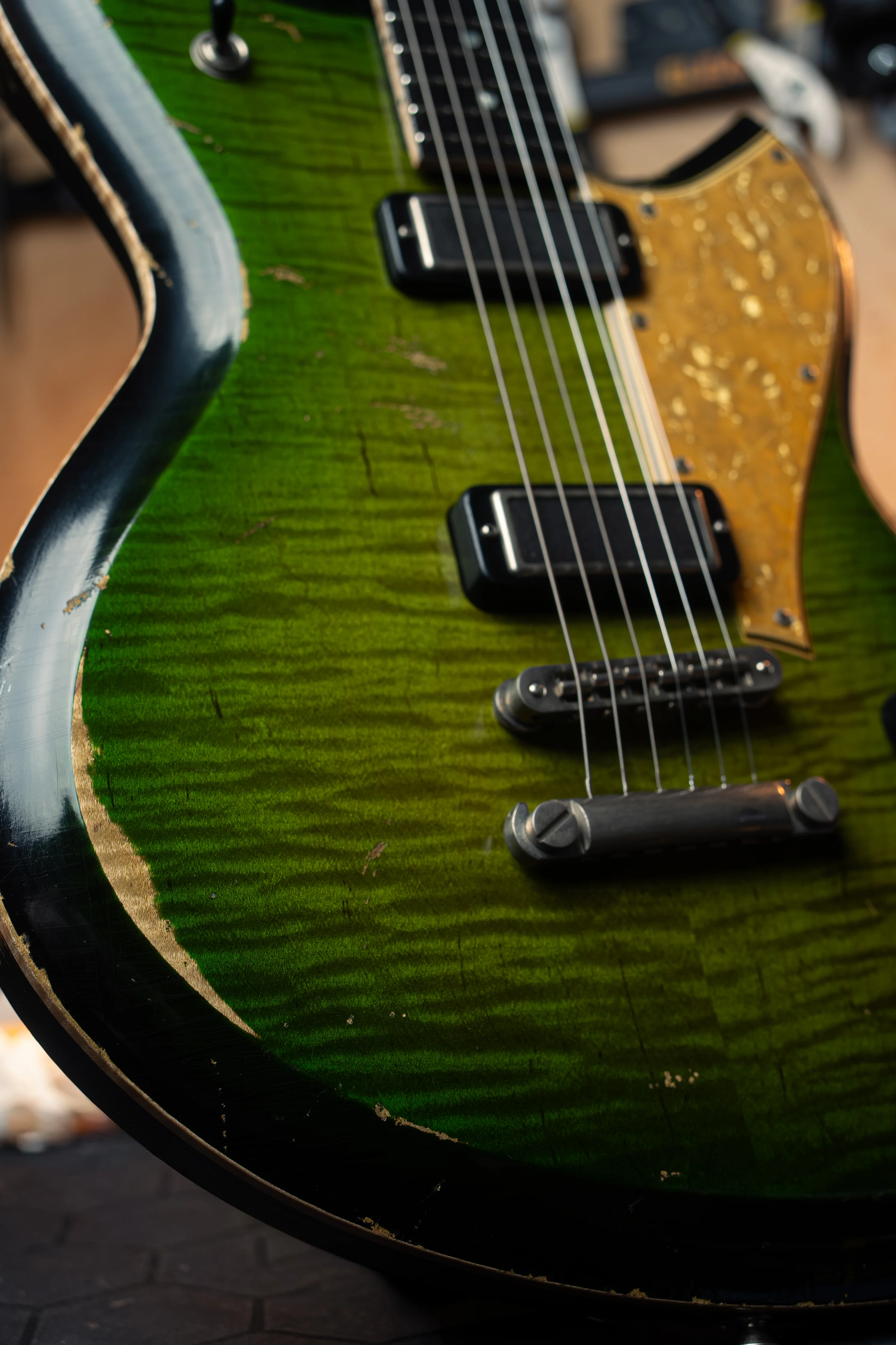 Chambered SERUS P2 - Cat's Eye Burst | Signature - Image 3