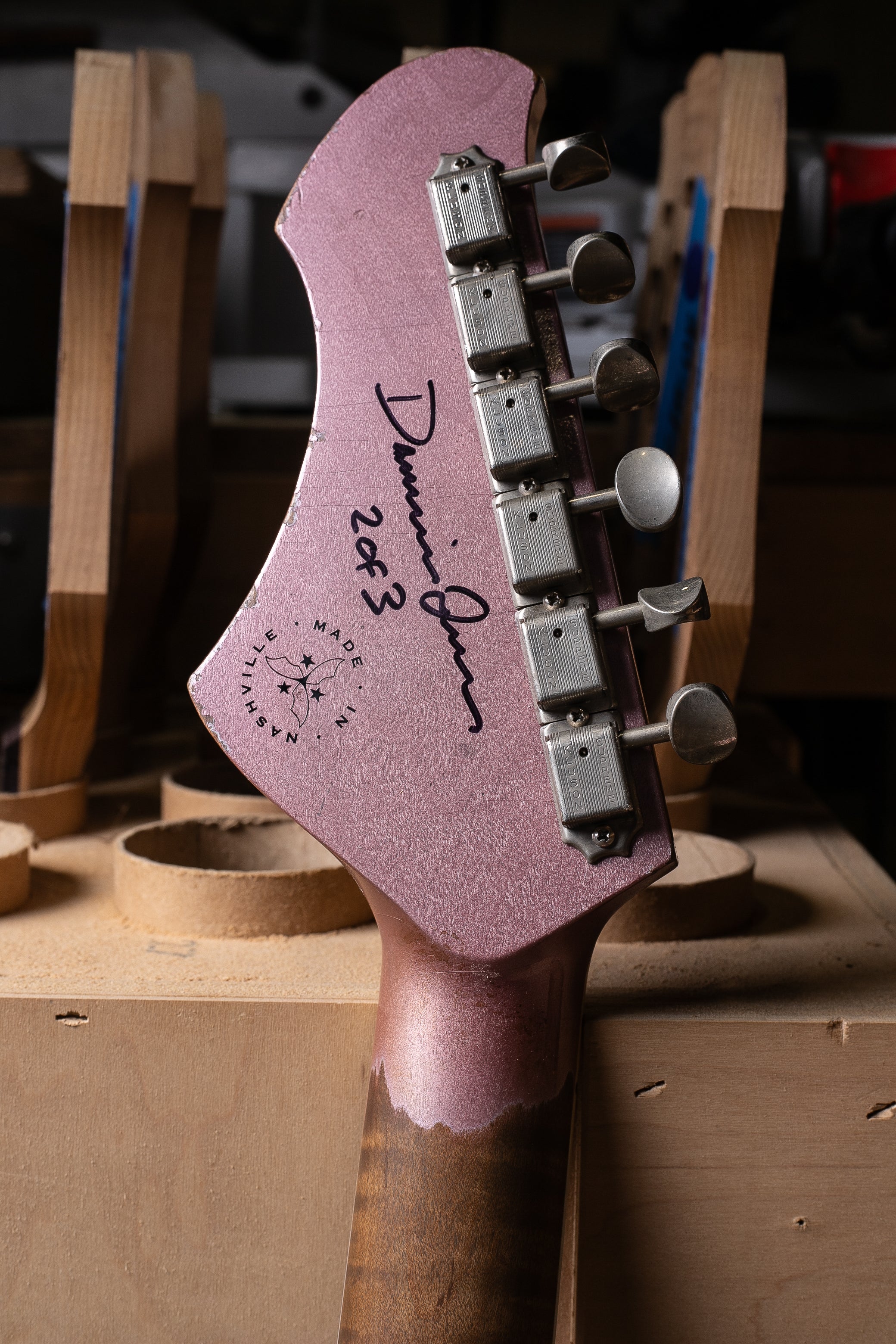 Signature MIRIS J - Burgundy Mist - Image 7
